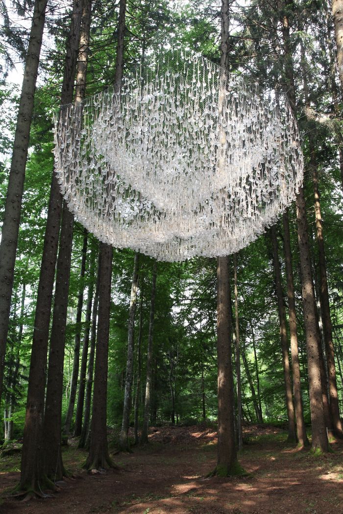 Rainwater 'Chandelier' Installation Can Collect Up To 800 Pounds Of Water