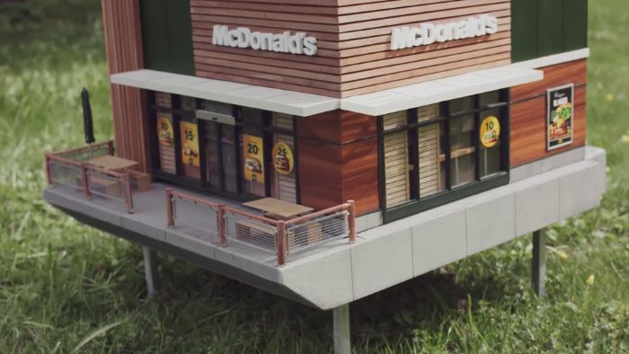 McDonalds Opens A Tiny Restaurant For Bees McDonalds Opens A Tiny Restaurant For Bees