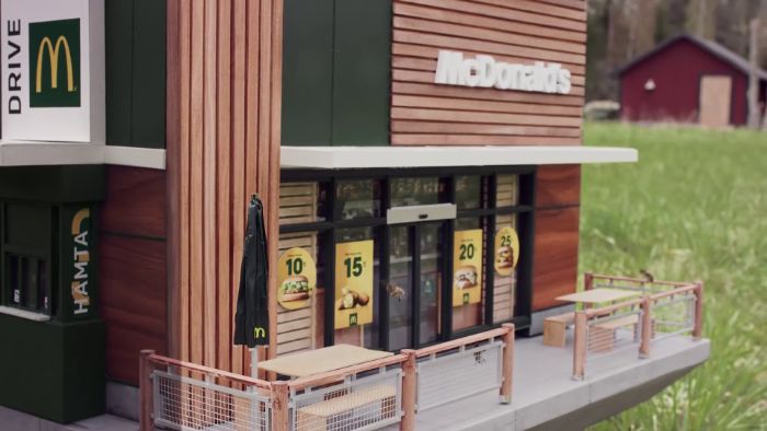 McDonalds Opens A Tiny Restaurant For Bees McDonalds Opens A Tiny Restaurant For Bees