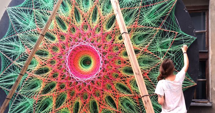 We Make String Installations With Tens Of Thousands Of Intersecting Straight Lines
