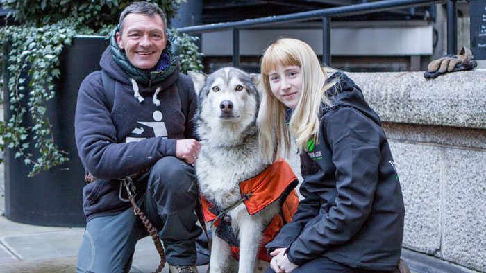 13-Years-Old Girl Gets Juice Thrown At Her Face, Punched And Even Shown A Knife By Schoolmates Only For Picking Up Litter