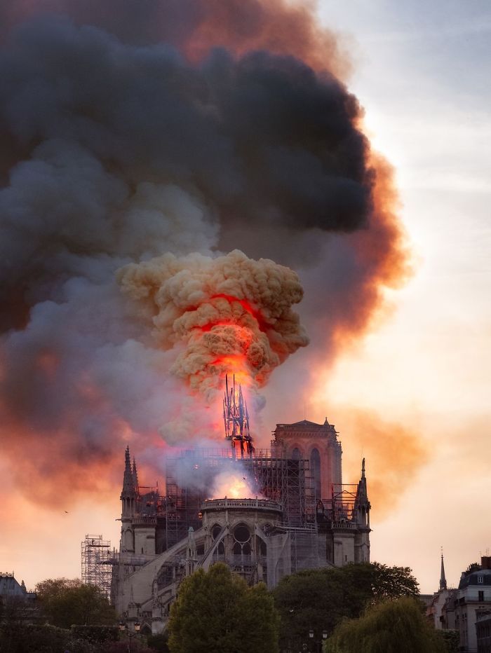 La Flèche De Notre Dame, Florent Serfati, Cities