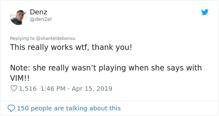 Woman Shows A Method To Remove Creases From Your Sneakers, People Try It And Post Their Before & After Results Woman Shows A Method To Remove Creases From Your Sneakers, People Try It And Post Their Before & After Results