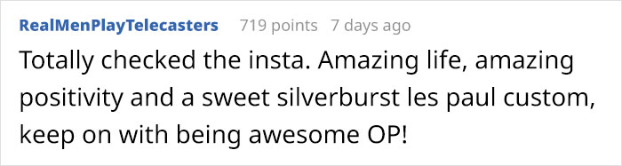 This Woman Lost Both Of Her Legs But Not Her Dark Sense Of Humor, Shows It Off On Tinder