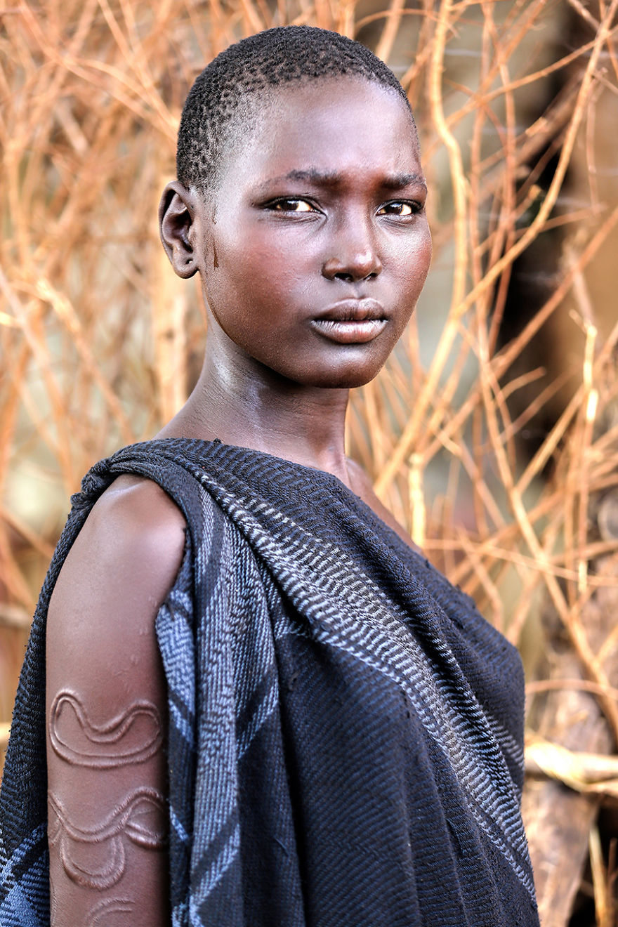 Bodi Woman; Mago River, Debub Omo, Southern Nations Region, Ethiopia