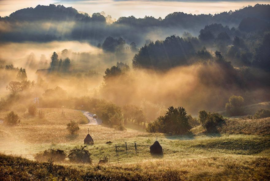 I Photographed The Romanian Countryside
