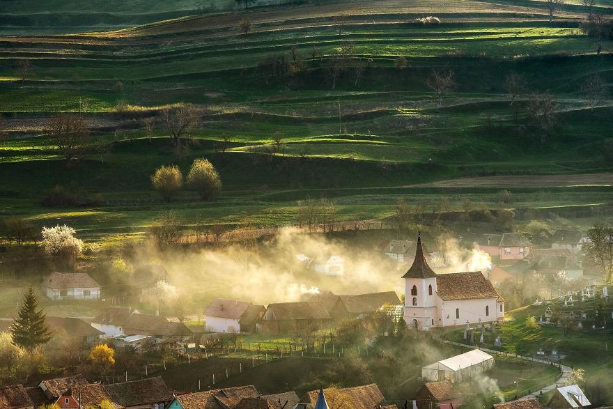 I Photographed The Romanian Countryside