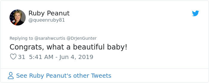 This Woman Gets A Maternity Photo Shoot With Her Thesis And All Students Relate This Woman Gets A Maternity Photo Shoot With Her Thesis And All Students Relate