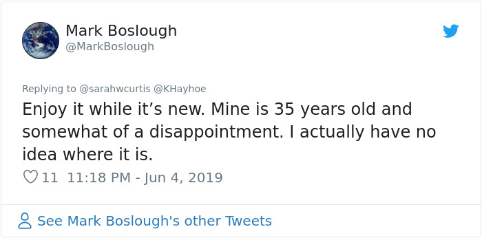 This Woman Gets A Maternity Photo Shoot With Her Thesis And All Students Relate This Woman Gets A Maternity Photo Shoot With Her Thesis And All Students Relate