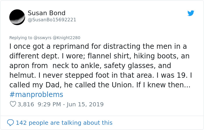 Boss Calls Woman 'Slutty' After Seeing Her Linkedin Profile Pic Where She's Wearing A Basic T-Shirt, Employee Calls Him Out