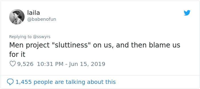 Boss Calls Woman 'Slutty' After Seeing Her Linkedin Profile Pic Where She's Wearing A Basic T-Shirt, Employee Calls Him Out Boss Calls Woman 'Slutty' After Seeing Her Linkedin Profile Pic Where She's Wearing A Basic T-Shirt, Employee Calls Him Out