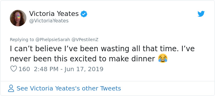 Woman's Garlic Peeling Hack Goes Viral And People Regret The Time They Wasted Doing It The Wrong Way Woman's Garlic Peeling Hack Goes Viral And People Regret The Time They Wasted Doing It The Wrong Way