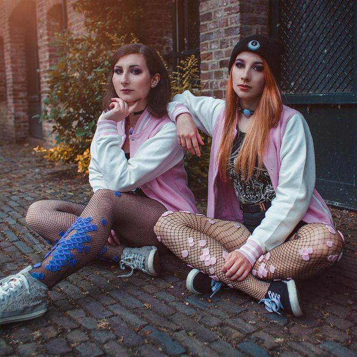 Seller Puts Up Tentacle Leggings On His ETSY, And They Sell Out Like Water In A Desert