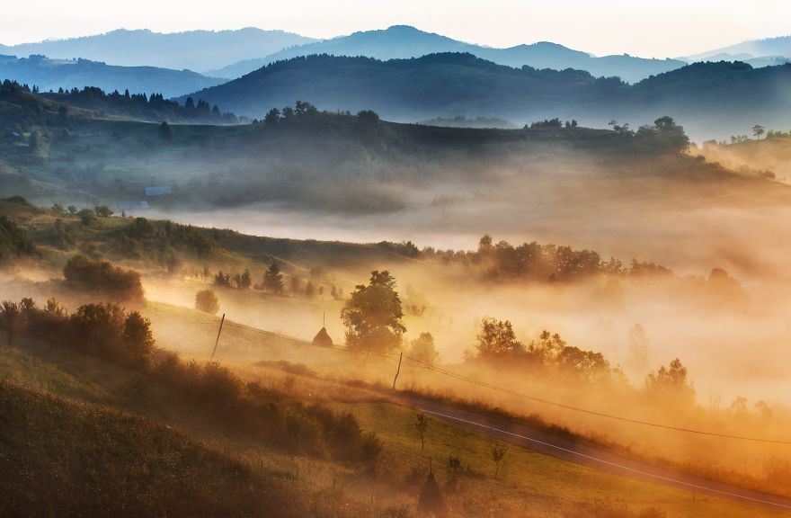 I Photographed The Romanian Countryside
