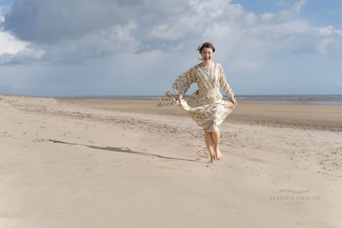 This Is How One Dress Looks When Photographed On Different Models By Eleven Photographers This Is How One Dress Looks When Photographed On Different Models By Eleven Photographers