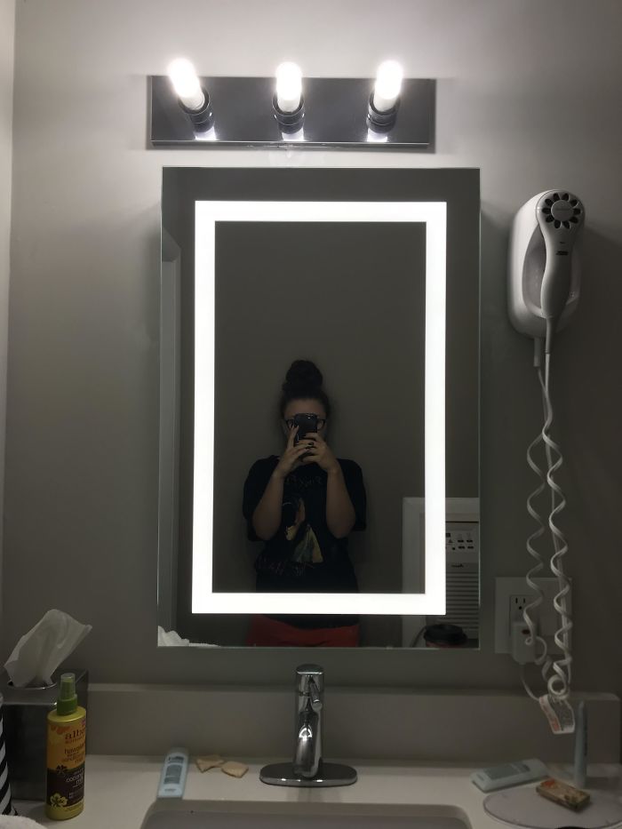 I Just Noticed Neither The Mirror, Nor The Lighting Fixture, Are Centered With The Sink Faucet In This Hotel Room