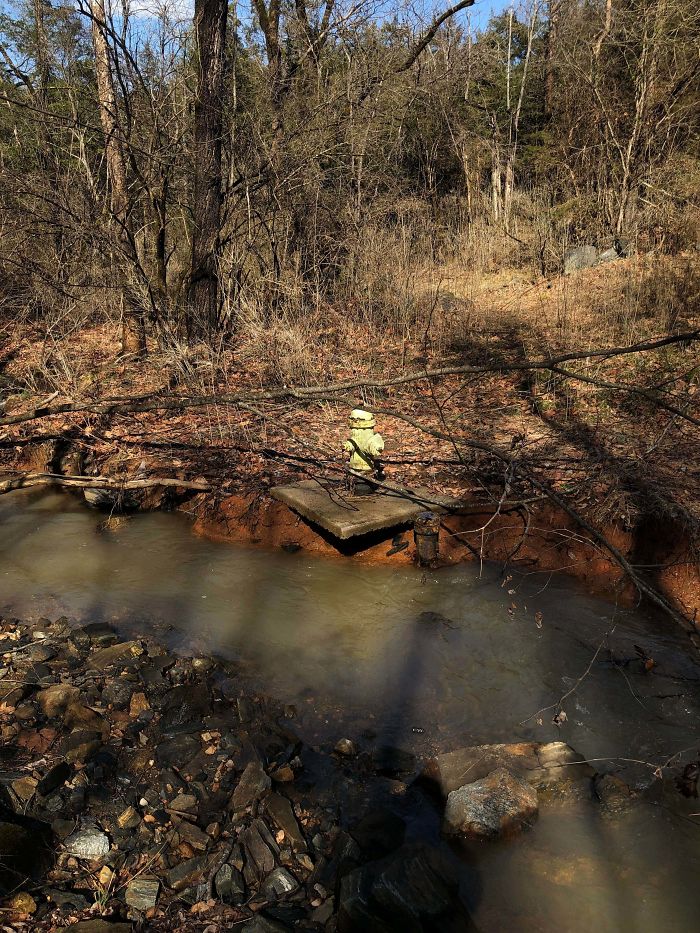 I Found A Fire Hydrant In The Middle Of Nowhere. 30 Minutes From Any Civilization