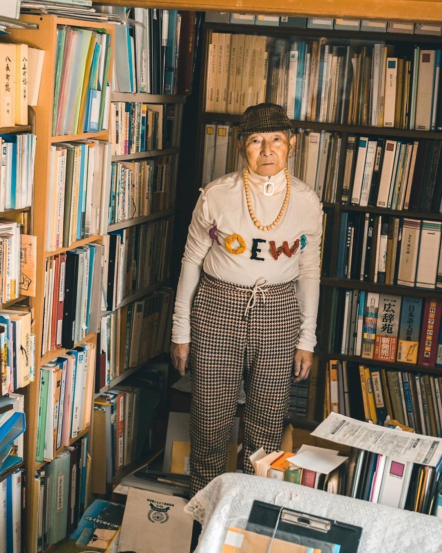 84-Year-Old Grandpa Teams Up With His Grandson To Create Fashionable Photoshoots That Stun 32k Followers On Instagram