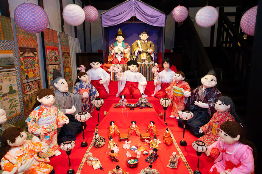 My 16 Self Portraits With Scarecrows Show The Depopulation Problems In Japan My 16 Self Portraits With Scarecrows Show The Depopulation Problems In Japan