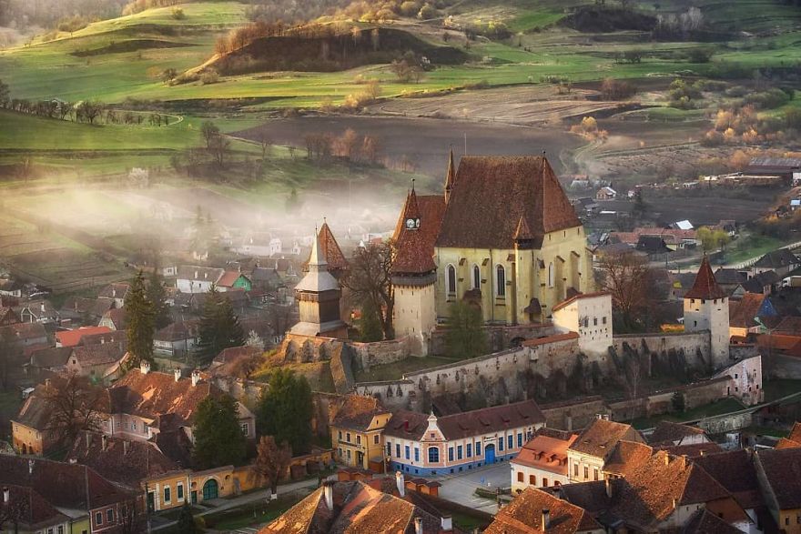 I Photographed The Romanian Countryside
