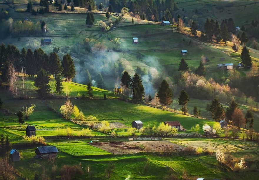 I Photographed The Romanian Countryside