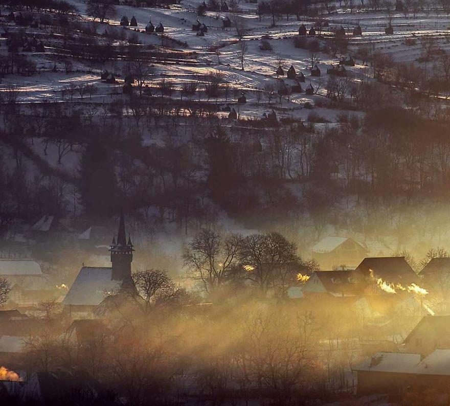 I Photographed The Romanian Countryside