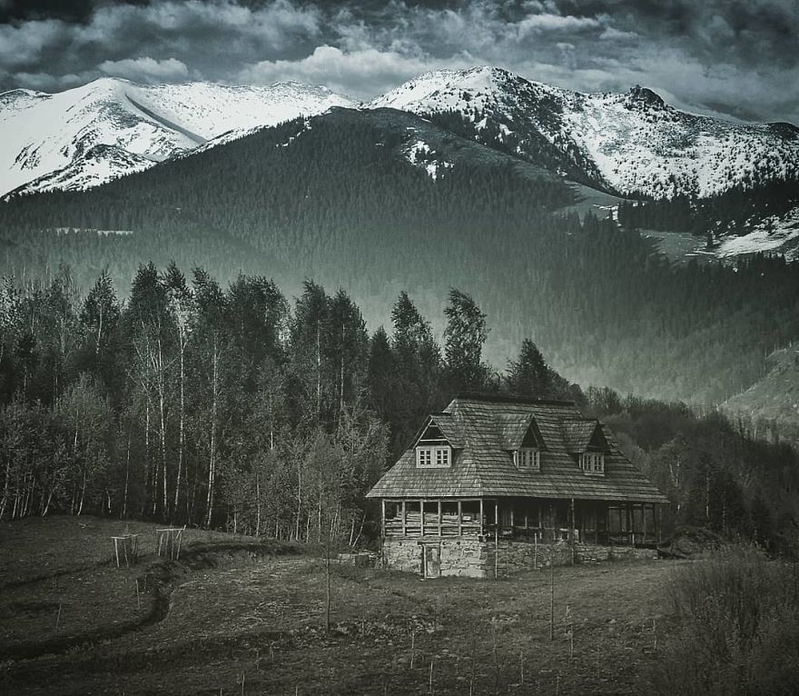 I Photographed The Romanian Countryside