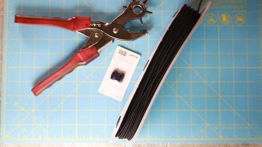 I Made A Simple Spider Man Mask To Wear At Comic Conventions For My Husband. I Made A Simple Spider Man Mask To Wear At Comic Conventions For My Husband.