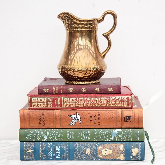 I Take Beautiful Photos Of My Book Collection To Spread Some Joy And Colour