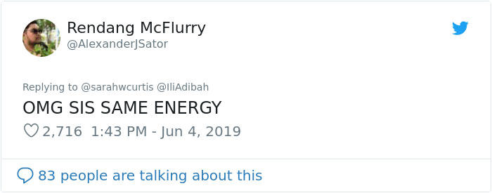 This Woman Gets A Maternity Photo Shoot With Her Thesis And All Students Relate This Woman Gets A Maternity Photo Shoot With Her Thesis And All Students Relate