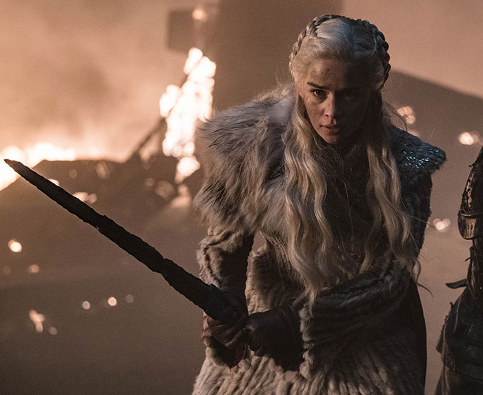 YouTuber Rewrites GoT Ending And People Say That This Is How It Should've Ended