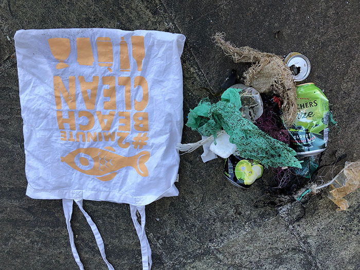 70-Year-Old Grandma Cleans 52 Beaches In One Year After Watching A Documentary About Plastic Pollution 70-Year-Old Grandma Cleans 52 Beaches In One Year After Watching A Documentary About Plastic Pollution