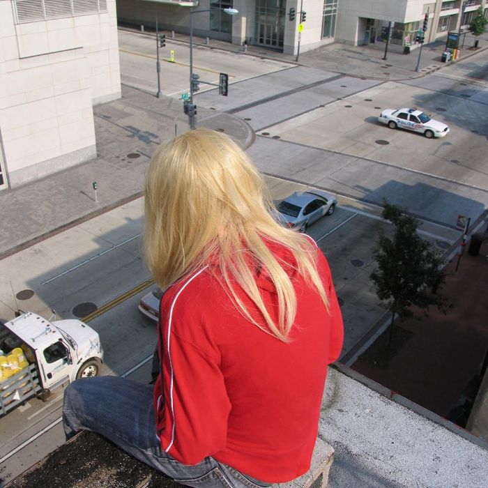 Mannequins-City-Street-Art-Installation-Trolling-Sculptor-Artist-Mark-Jenkins