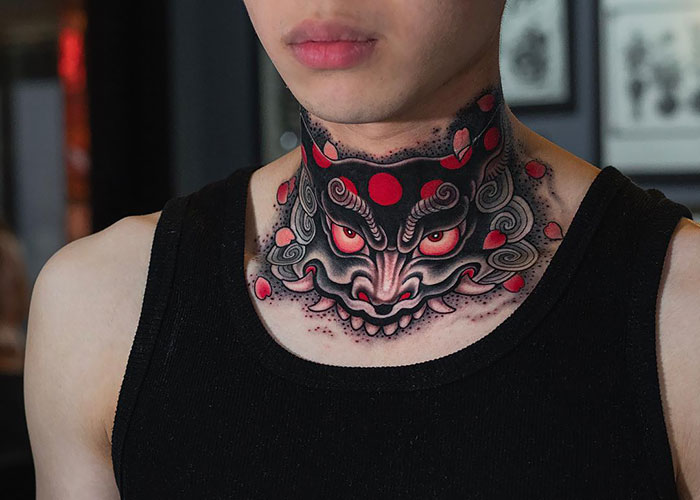 Amazing Foo Dog Neck Piece
