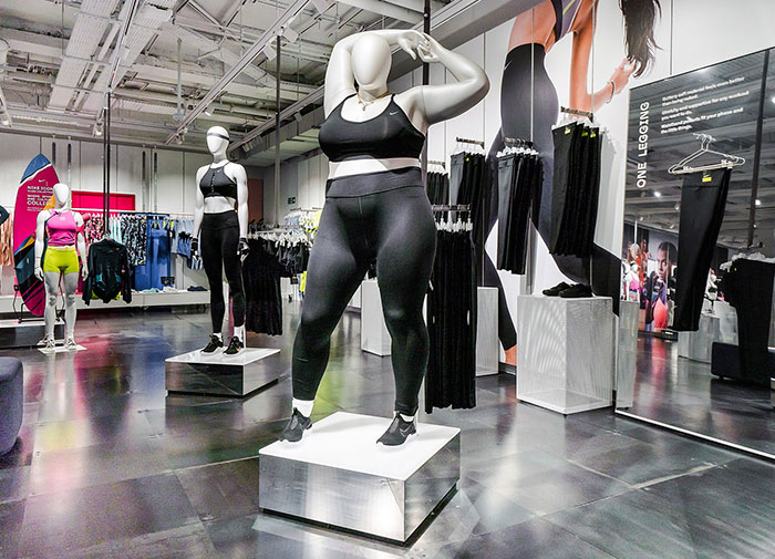 A Nike Store In London Received Backlash After Installing Plus Size Mannequins A Nike Store In London Received Backlash After Installing Plus Size Mannequins