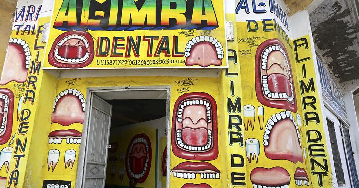 Low Literacy Rates In Somalia Means People Have To ‘See’ What They Buy So Storefronts Have Amazing Murals (15 Pics)