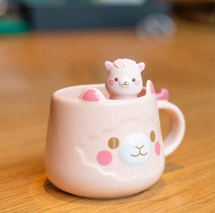 Starbucks Releases New Adorable Animal-Inspired Merchandise Collection Starbucks Releases New Adorable Animal-Inspired Merchandise Collection
