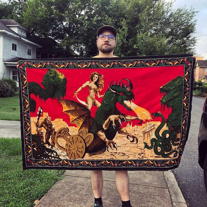 Best Yard Sale Find Of The Day, And It’s Not Even 7am Yet!