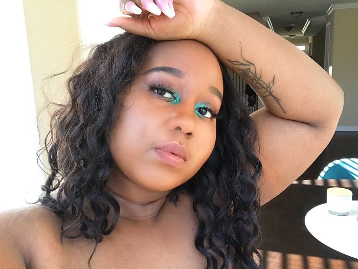 Woman Shares Things That Are OK And Not OK To Say To Other Women That Live Different Lives Woman Shares Things That Are OK And Not OK To Say To Other Women That Live Different Lives