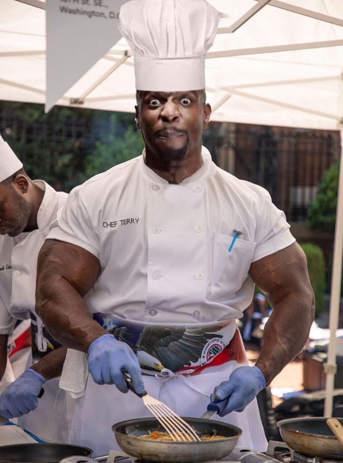 People Notice That This White House Chef Is Something Way Out Of The Ordinary, Even Start A Photoshop Battle People Notice That This White House Chef Is Something Way Out Of The Ordinary, Even Start A Photoshop Battle