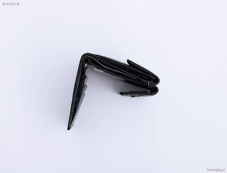 The Comparison Of 16 Wallets From Different People Around The World