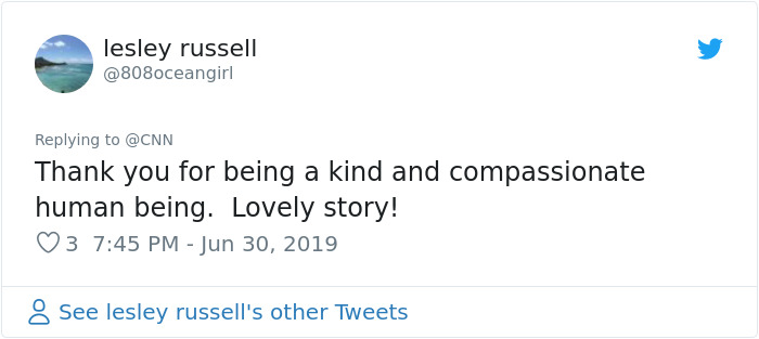 7-Year-Old Autistic Boy Flying Alone With $10 And A Note Explaining His Condition Gets The Best Seatmate