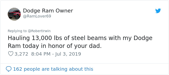 11 Pics Comparing Father And Son Irwins That Prove The Apple Does Not Fall Far From The Tree 11 Pics Comparing Father And Son Irwins That Prove The Apple Does Not Fall Far From The Tree