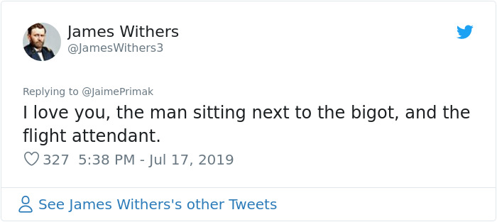 Racist Man Demands That A Woman Stop Speaking Spanish On A Plane, Passengers Troll Him By Speaking Spanish Too Racist Man Demands That A Woman Stop Speaking Spanish On A Plane, Passengers Troll Him By Speaking Spanish Too