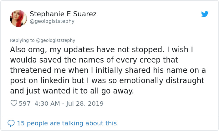 Engineer Calls This Scientist 'Unprofessional' Because Of Her Red Hair And Tattoos, She Bashes Him On Twitter Engineer Calls This Scientist 'Unprofessional' Because Of Her Red Hair And Tattoos, She Bashes Him On Twitter