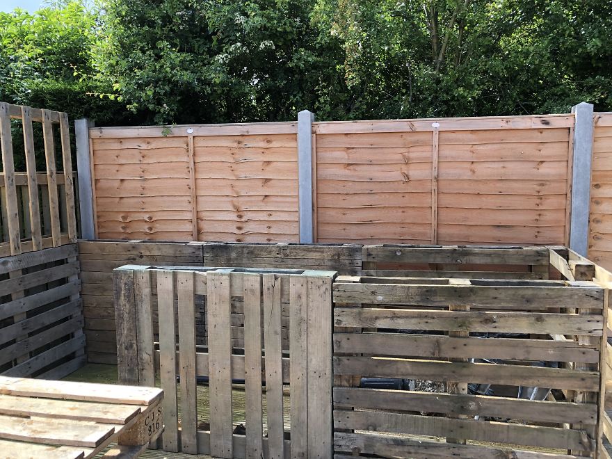 This Pallet Bar In My Backyard Cost Me Only $112 To Make