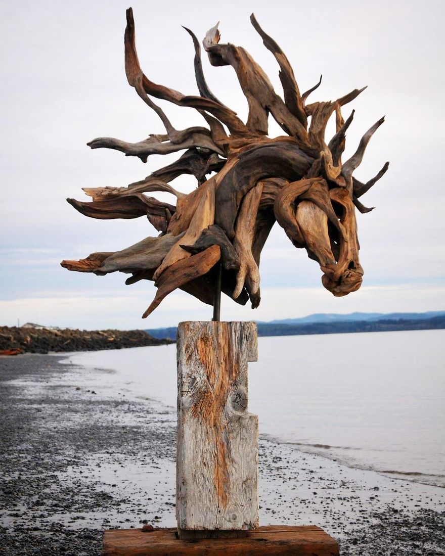 American Artist Creates Art With Reused Wood And The Result Looks Magical