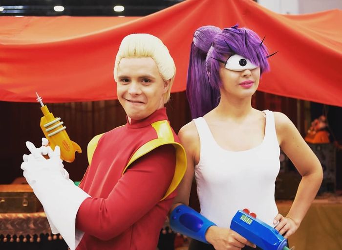 Zapp Brannigan And Leela (Futurama)
