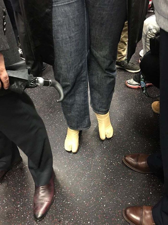 A Little Cameltoe On The Subway