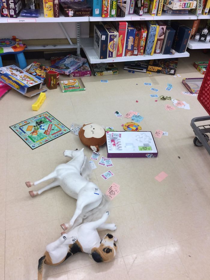 People Who Let Their Kids Do This In The Store